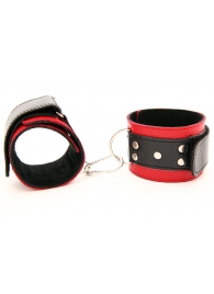 Красно-чёрные кожаные наручники - БДСМ Арсенал - купить с доставкой в Екатеринбурге