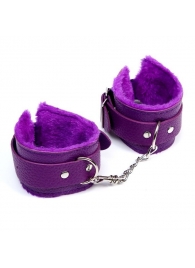 Фиолетовые наручники с меховой подкладкой - Сима-Ленд - купить с доставкой в Екатеринбурге