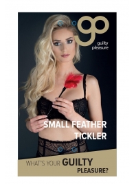 Пластиковая метелочка с красными пёрышками Small Feather Tickler - 32 см. - Blush Novelties - купить с доставкой в Екатеринбурге
