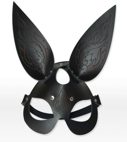 Чёрная кожаная маска с длинными ушками и эффектом тату - Sitabella - купить с доставкой в Екатеринбурге