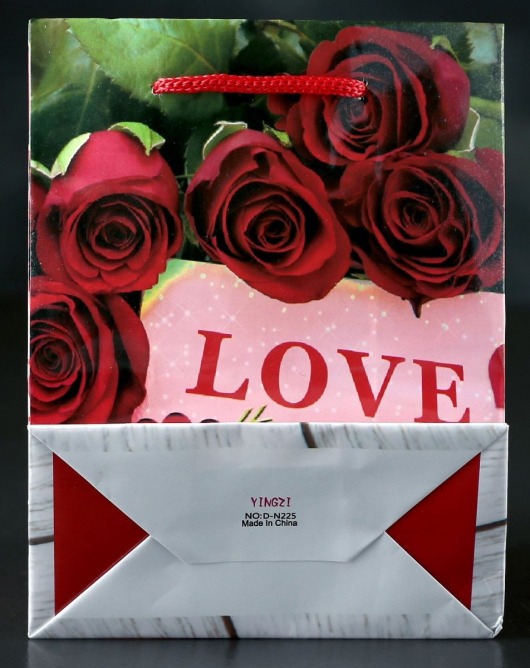 Маленький подарочный пакет  Love  - 15 х 12 см. - Сима-Ленд - купить с доставкой в Екатеринбурге