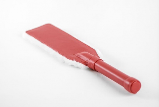 Красно-белая двустороння шлепалка из натуральной кожи и меха - 35 см. - БДСМ Арсенал - купить с доставкой в Екатеринбурге