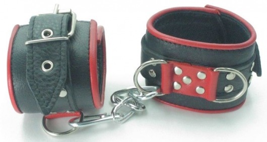 Широкие черные наручники с красным декором - БДСМ Арсенал - купить с доставкой в Екатеринбурге