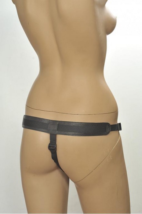 Чёрные трусики для фиксации насадок кольцом Kanikule Leather Strap-on Harness  Anatomic Thong - Kanikule - купить с доставкой в Екатеринбурге